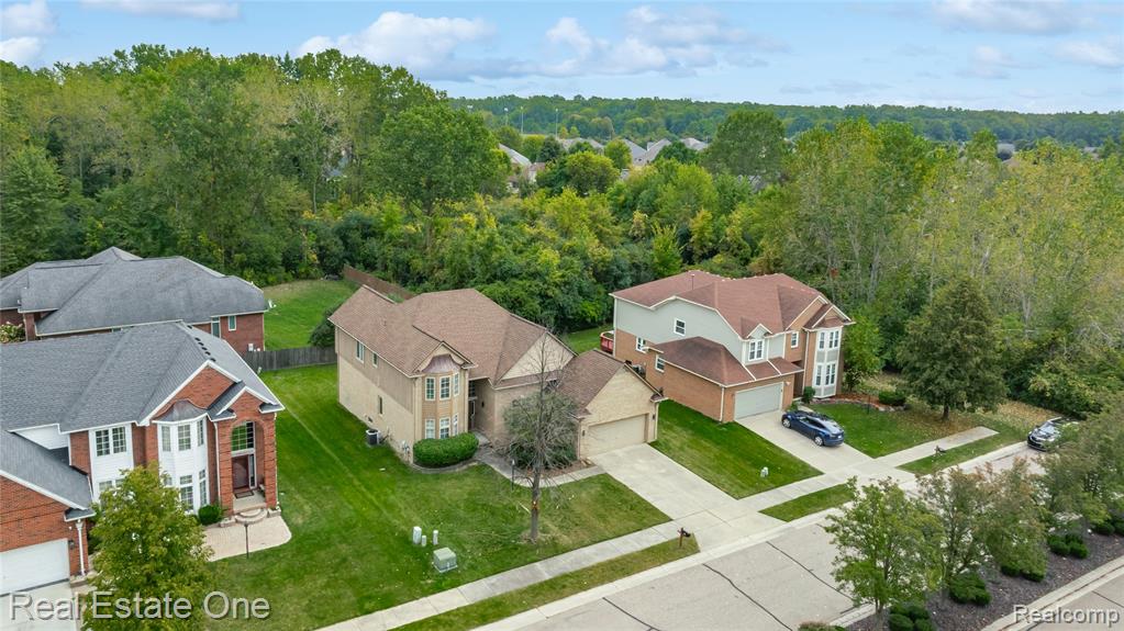 2025 Somerville Road Rochester Hills, MI 48307 - Photo 39 of 51