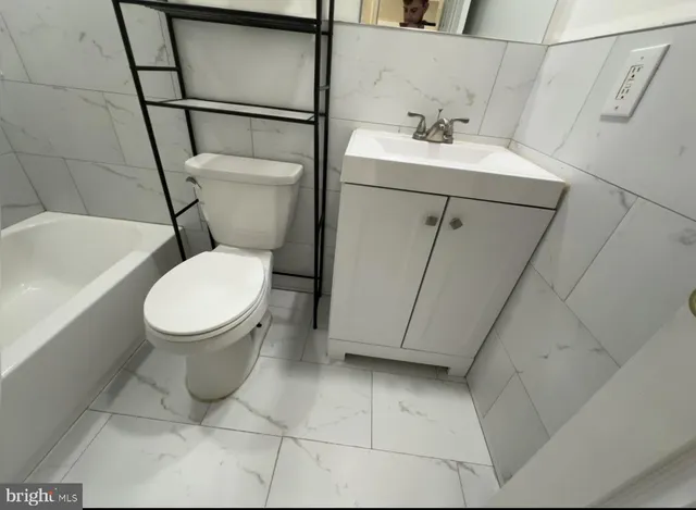 $1,500 | 4430 Solly Avenue, Unit 2, Philadelphia, PA 19136