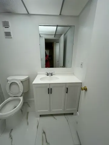 $1,900 | 460 Northwest 20th Street, Unit 2070, Boca Raton, FL 33431