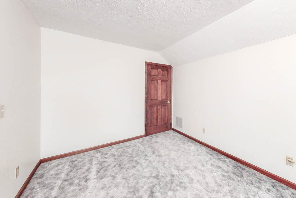 805 Kimball Pond Road Aiken, SC 29803 - Photo 21 of 35 Bedroom 4 Sitting Area!