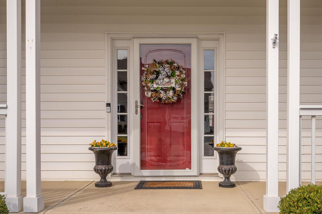 6957 Dean Farm Road New Albany, OH 43054 - Photo 6 of 56 DF Front Door