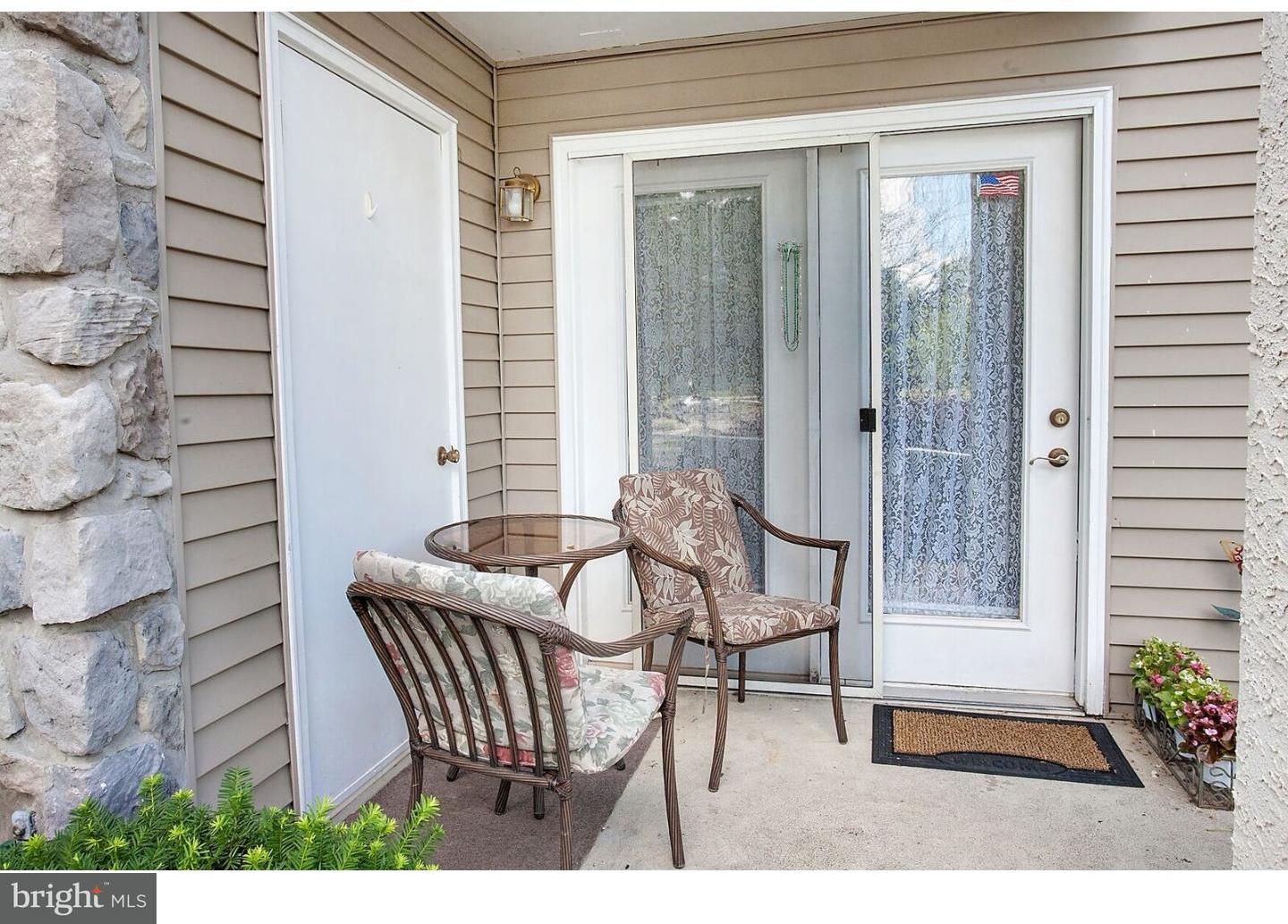 113 Brandon Road Norristown, PA 19403 - Photo 3 of 22 Gallery Image 3
