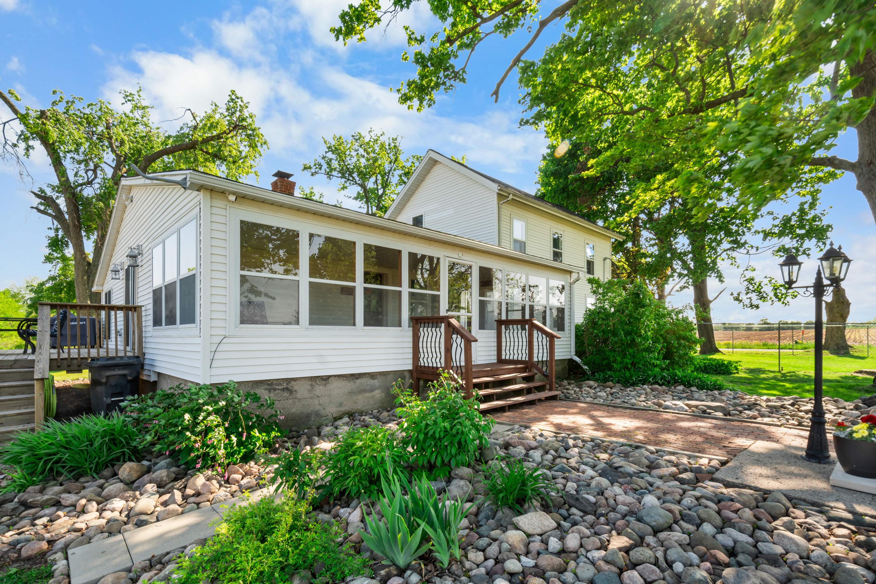 8250 Oneida Road Grand Ledge, MI 48837 - Photo 24 of 32 IMG_2271