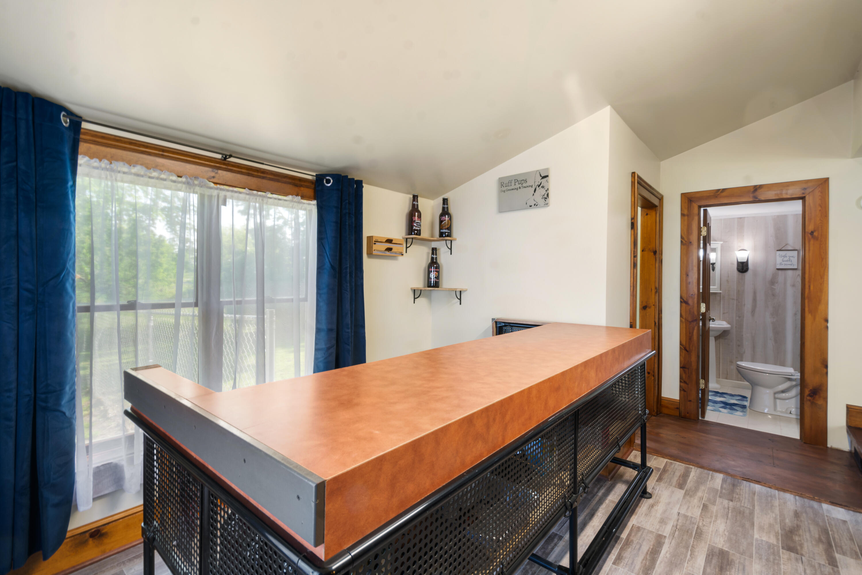 8250 Oneida Road Grand Ledge, MI 48837 - Photo 10 of 32 DSC_8034