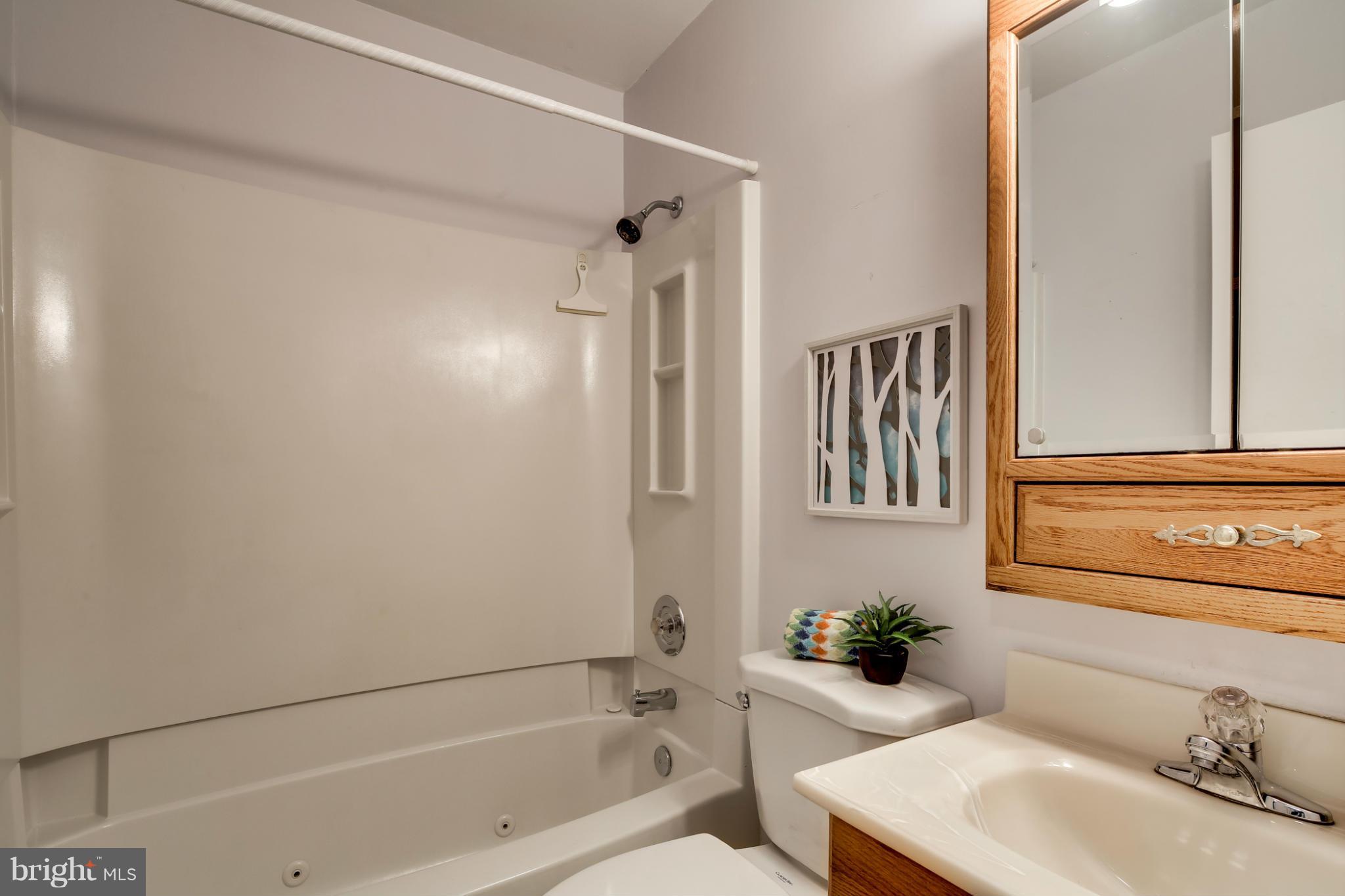 491 North Patuxent Road Odenton, MD 21113 - Photo 14 of 28 Bath