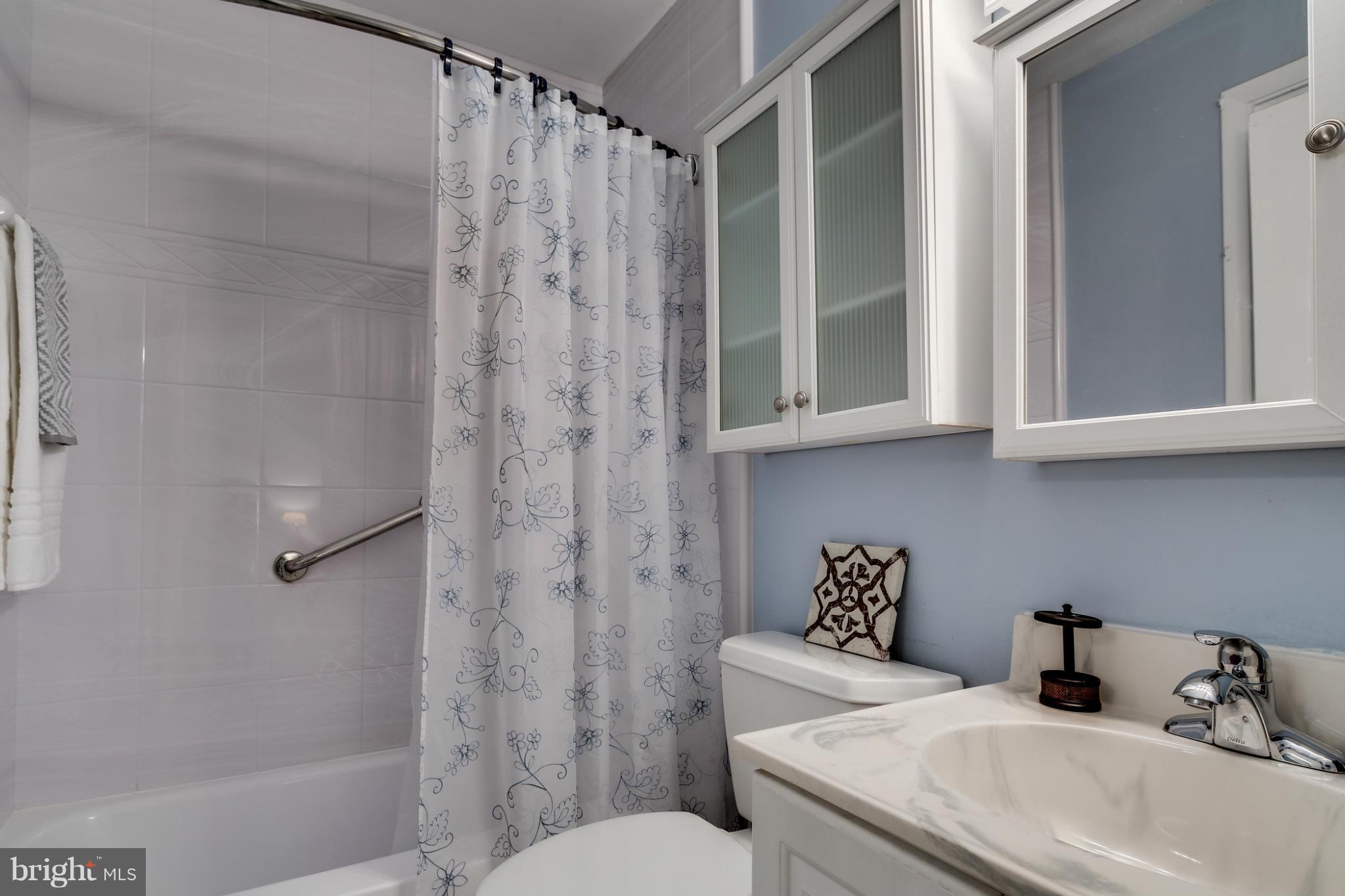 491 North Patuxent Road Odenton, MD 21113 - Photo 18 of 28 Bath (Master)