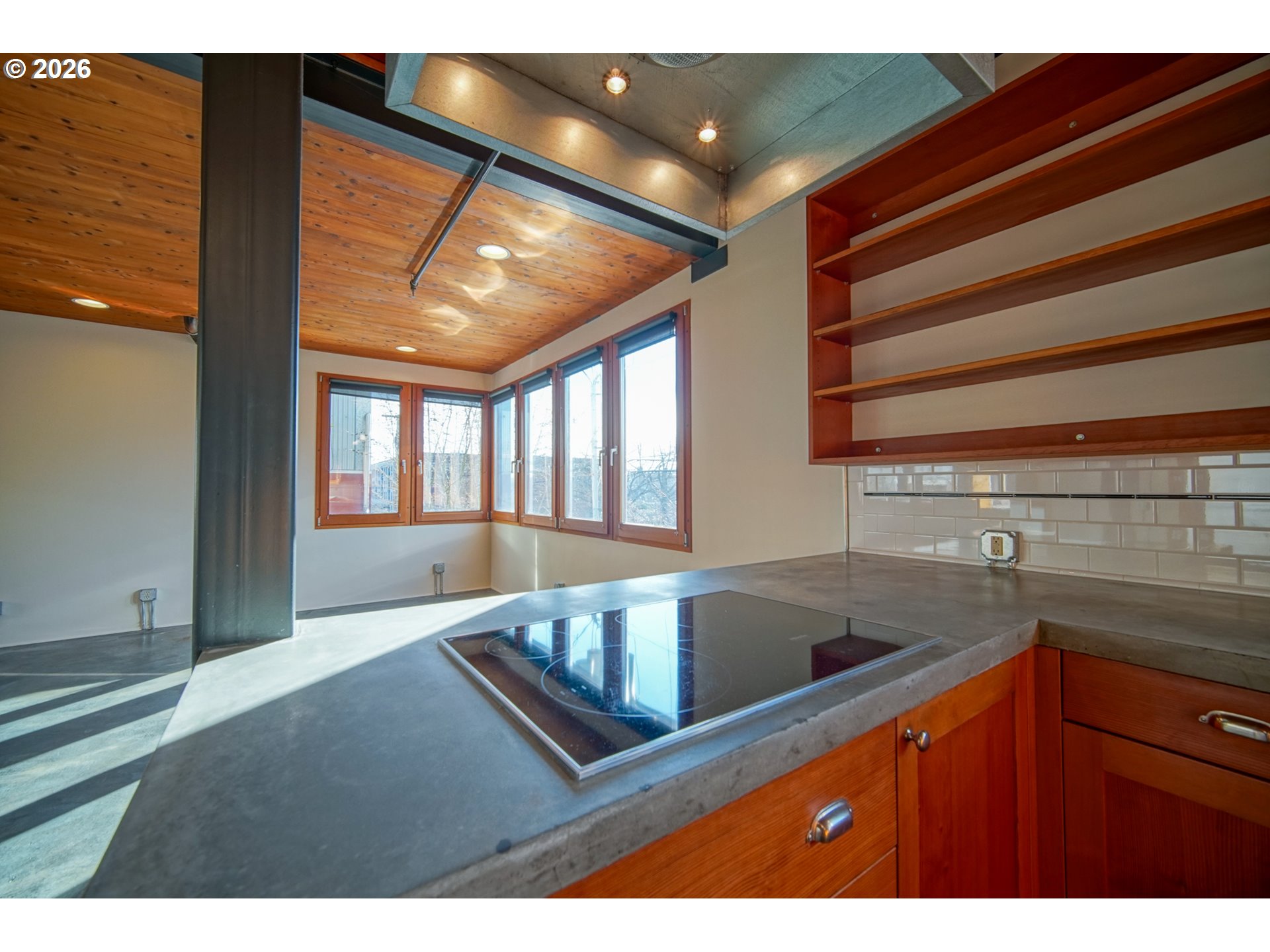 321 Mill Street, Unit 2 Eugene, OR 97401 - Photo 10 of 45