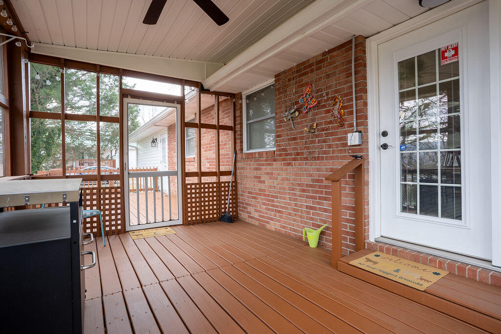 19 May Avenue Trenton, GA 30752 - Photo 20 of 31 A7301644-HDR