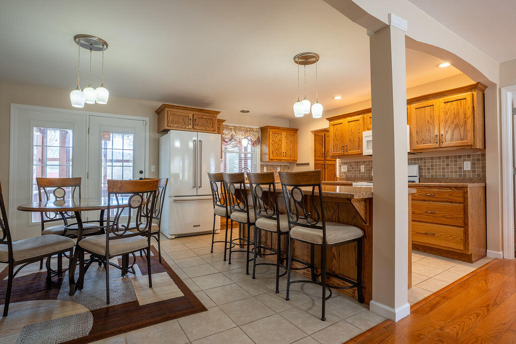 19 May Avenue Trenton, GA 30752 - Photo 5 of 31 A7301602-HDR