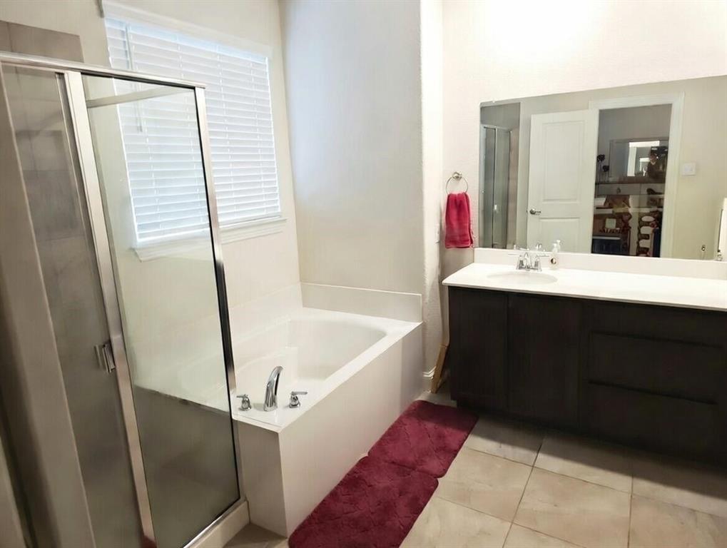 2813 Ainsworth Road Aubrey, TX 76227 - Photo 5 of 16