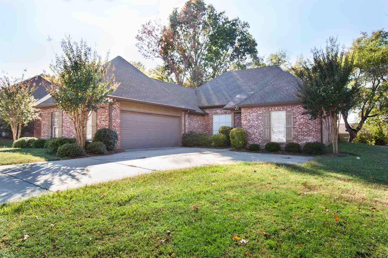 453 Ash Tree Lane Madison, MS 39110 - Photo 1 of 45 Photo 1