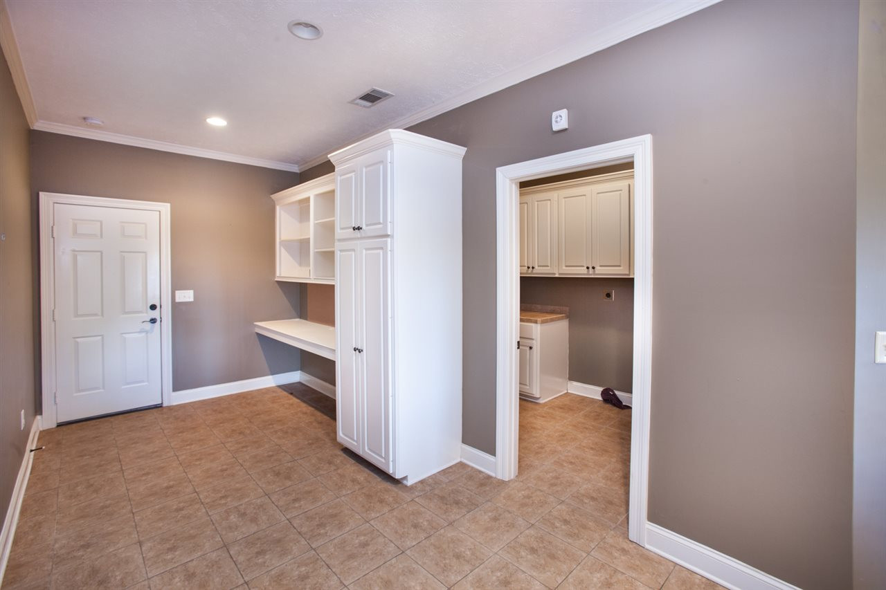 453 Ash Tree Lane Madison, MS 39110 - Photo 17 of 45 Photo 18