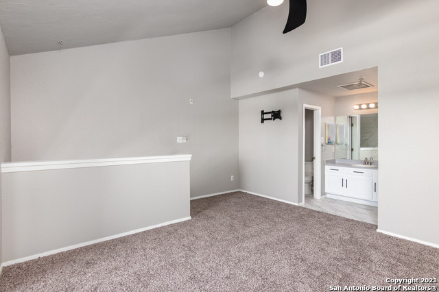 10527 Perrin Beitel Road, Unit B209 San Antonio, TX 78217 - Photo 6 of 23