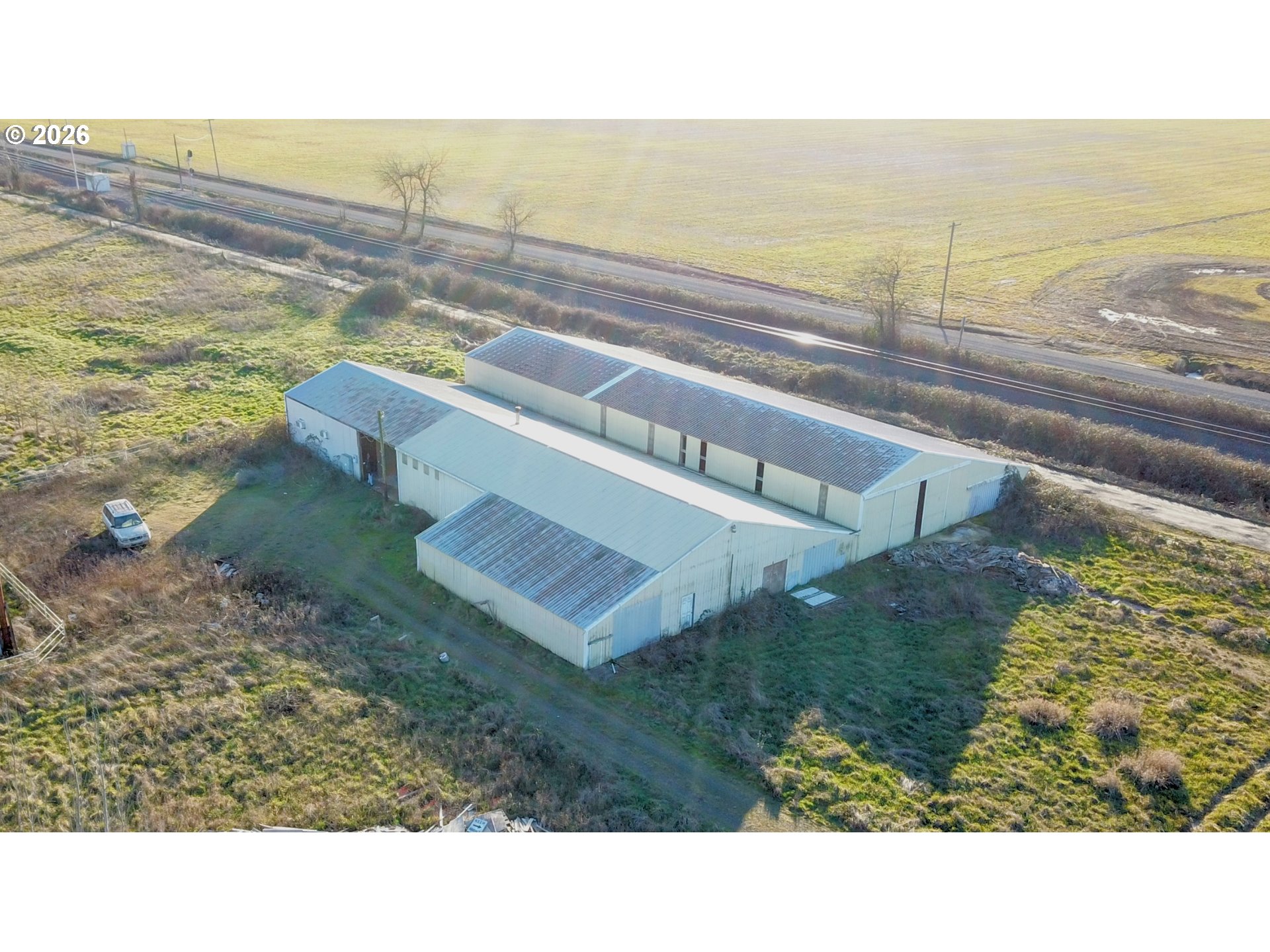 12450 Duckflat Road Southeast Turner, OR 97392 - Photo 2 of 3 a view of an ocean and beach