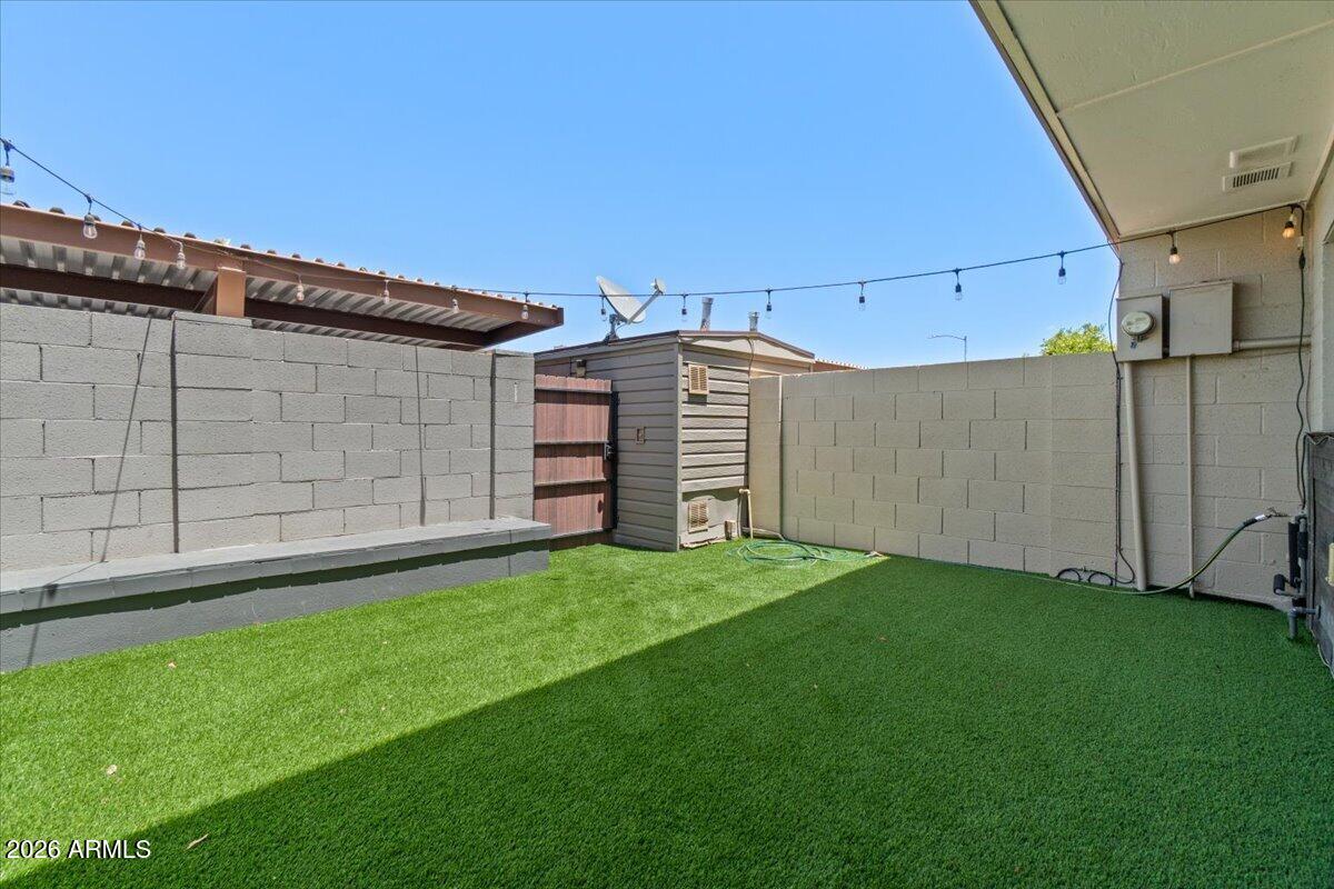 4233 North Miller Road Scottsdale, AZ 85251 - Photo 35 of 42