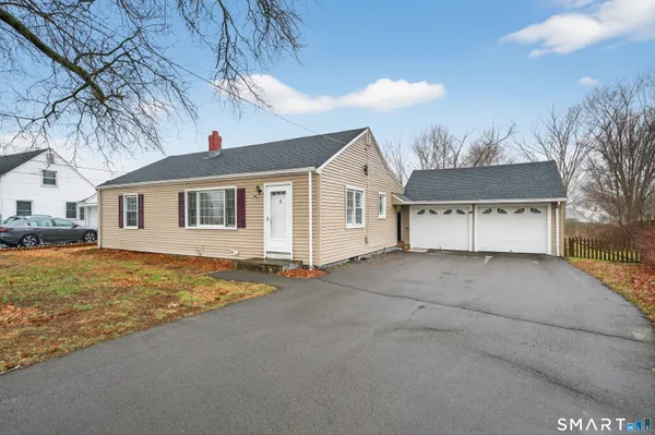 $325,000 | 57 Glenmoor Drive, East Haven, CT 06512