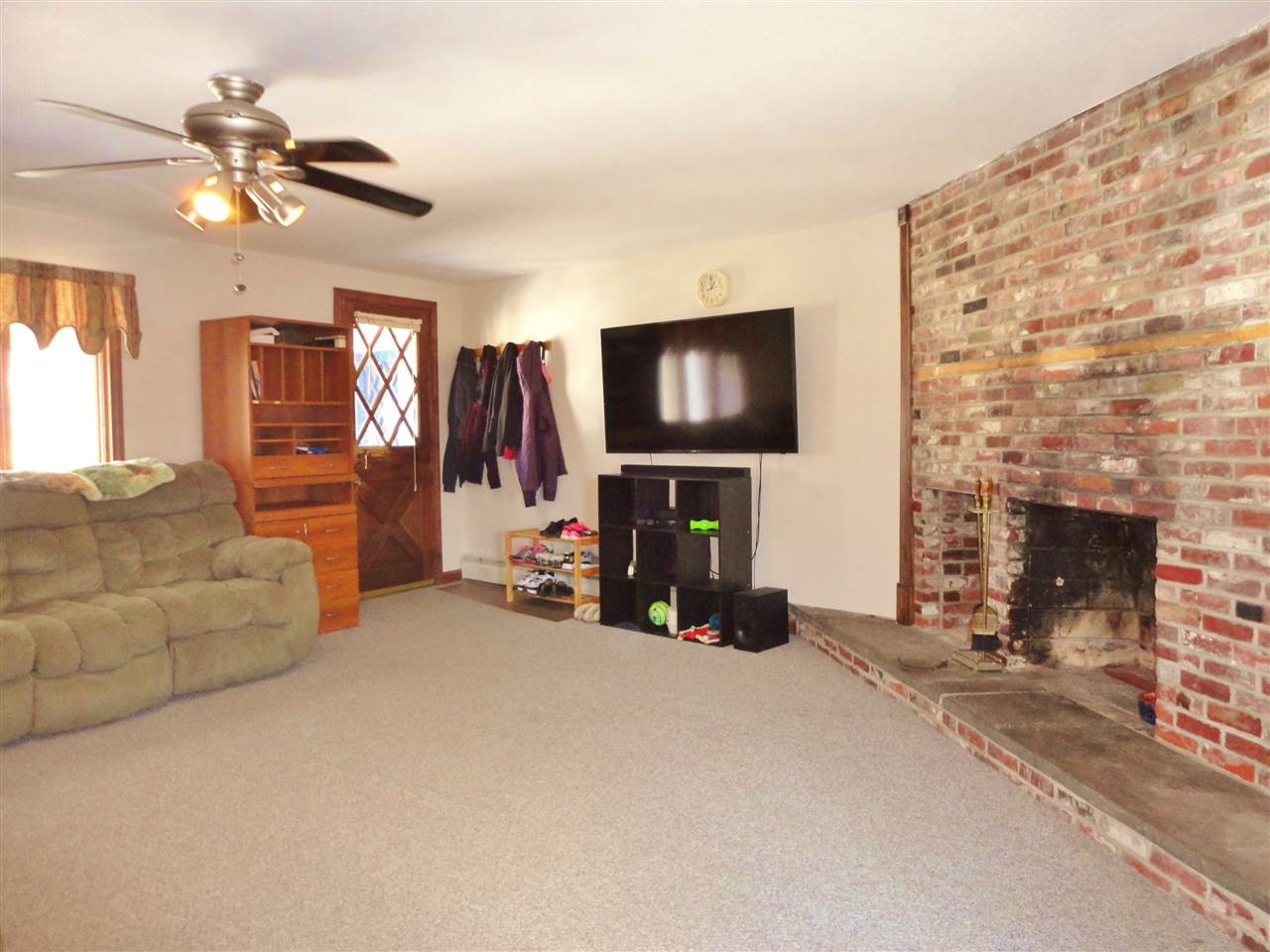 7 Putney Road Bow, NH 03304 - Photo 11 of 32