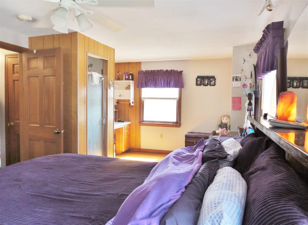 7 Putney Road Bow, NH 03304 - Photo 25 of 32