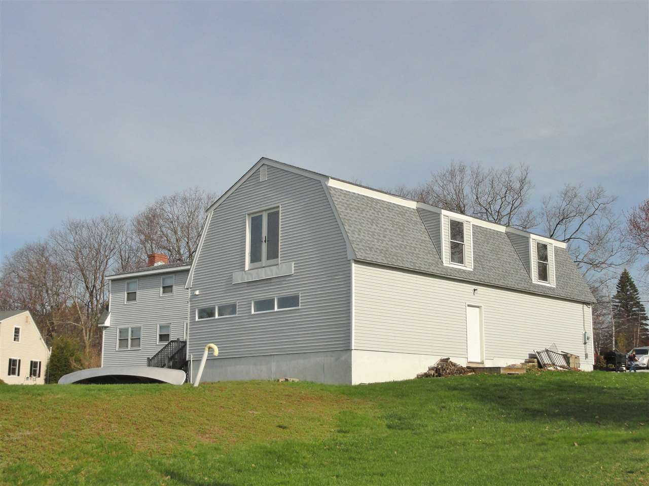 7 Putney Road Bow, NH 03304 - Photo 4 of 32