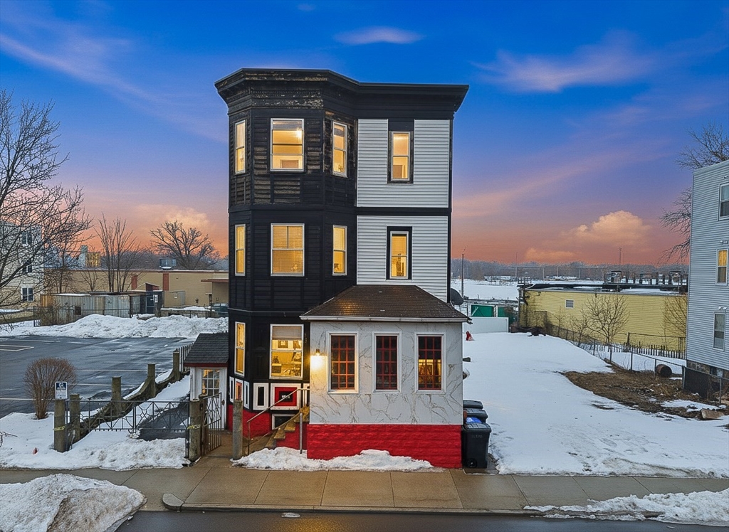 100 Nightingale Street Boston, MA 02124 - Photo 1 of 40