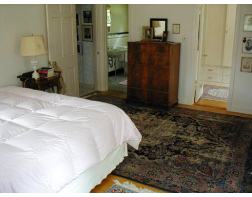 611 Bernardston Road Greenfield, MA 01301 - Photo 18 of 19 Gallery Image 18