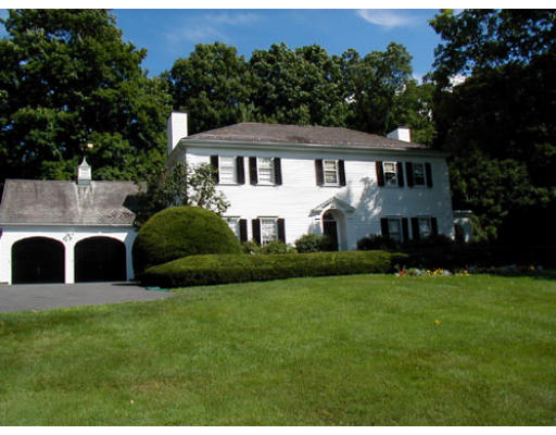 611 Bernardston Road Greenfield, MA 01301 - Photo 2 of 19 Gallery Image 2