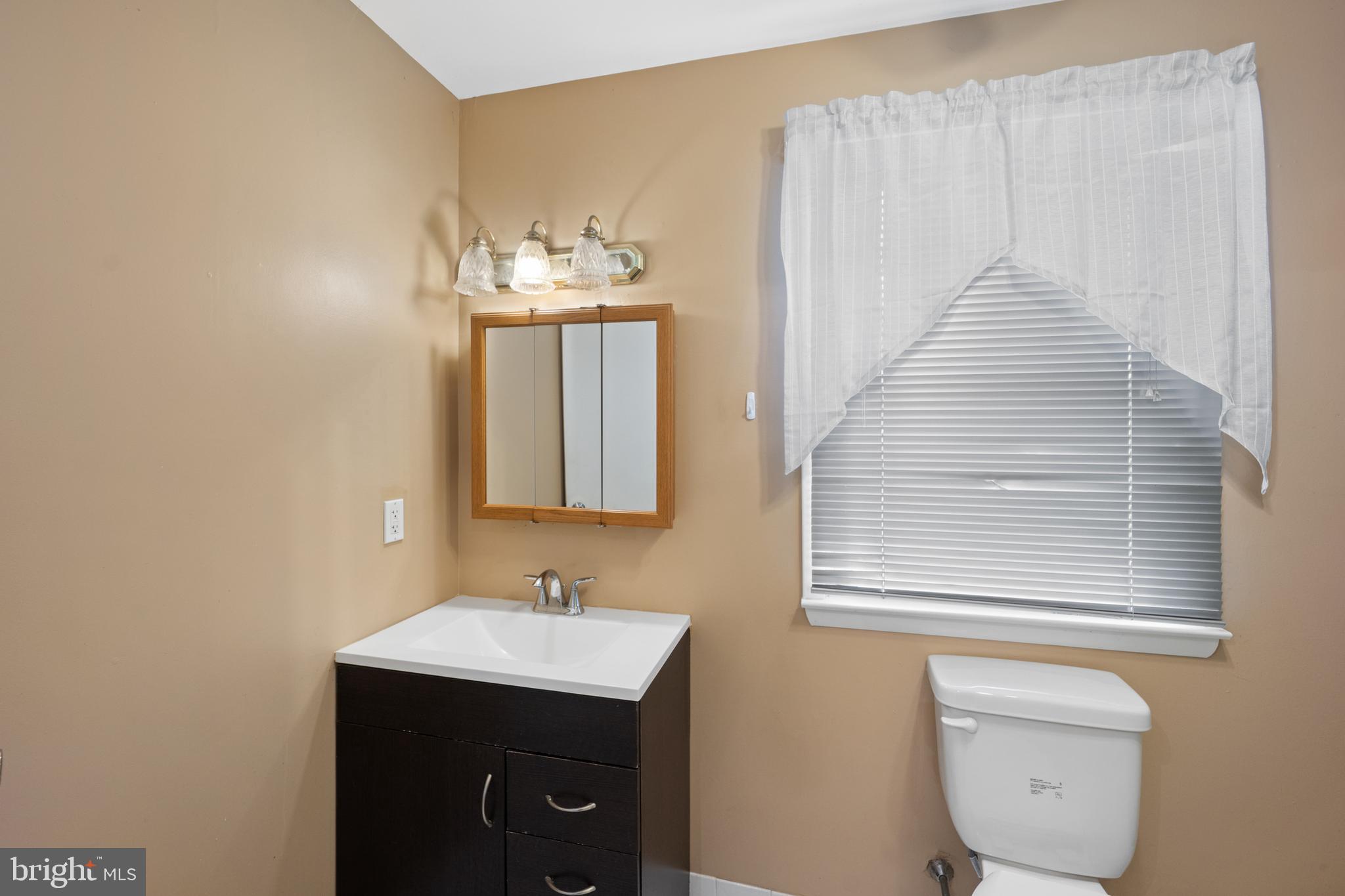 1227 Lavender Road Bensalem, PA 19020 - Photo 18 of 35