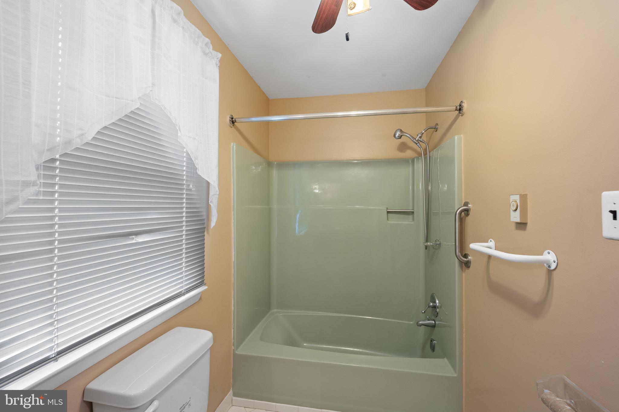 1227 Lavender Road Bensalem, PA 19020 - Photo 19 of 35