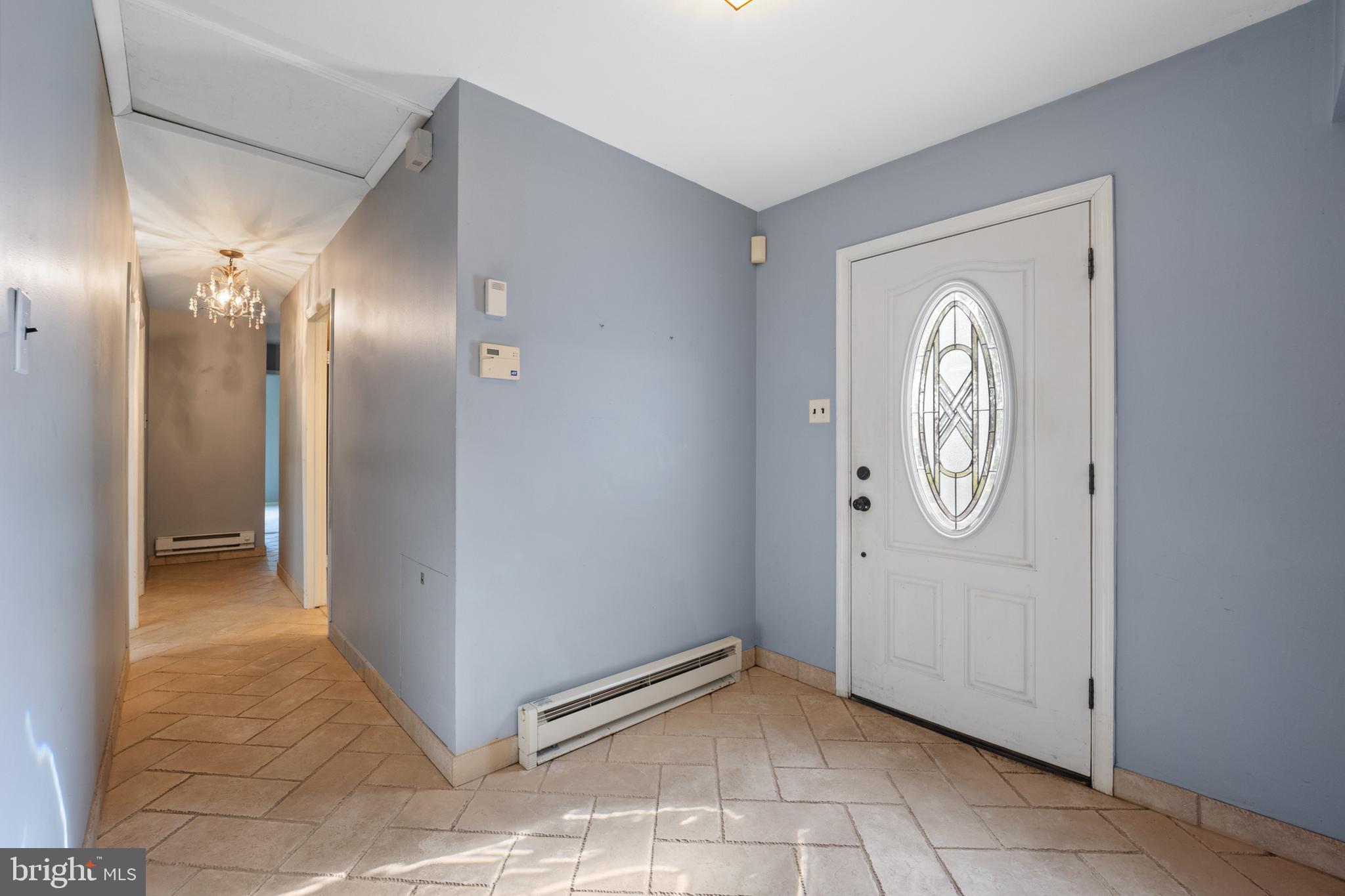 1227 Lavender Road Bensalem, PA 19020 - Photo 4 of 35