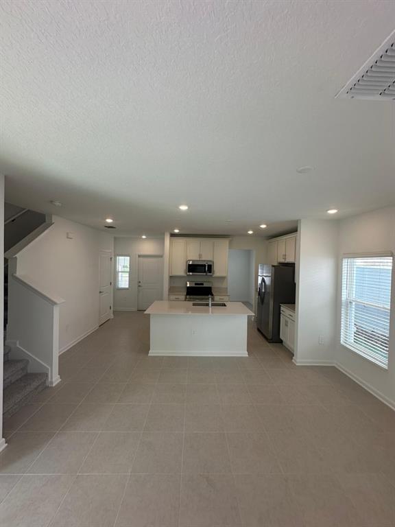 6000 Zen Way Clermont, FL 34714 - Photo 2 of 8 a view of a livingroom with a furniture