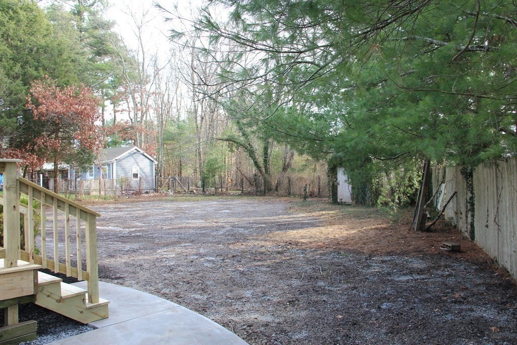61 Chipaway Road Freetown, MA 02717 - Photo 27 of 27 a view of a house with a yard