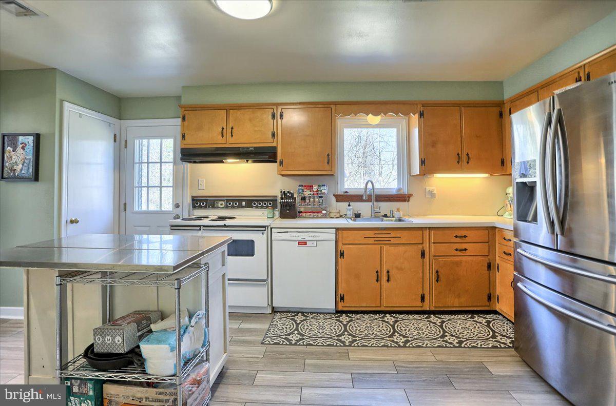 541 Luther Road Harrisburg, PA 17111 - Photo 17 of 47 Gallery Image 17