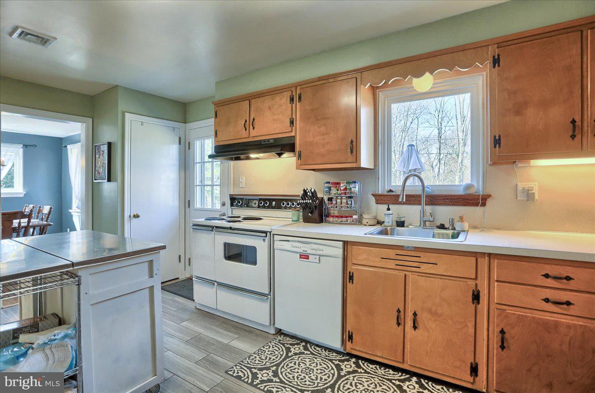 541 Luther Road Harrisburg, PA 17111 - Photo 24 of 47 Gallery Image 24