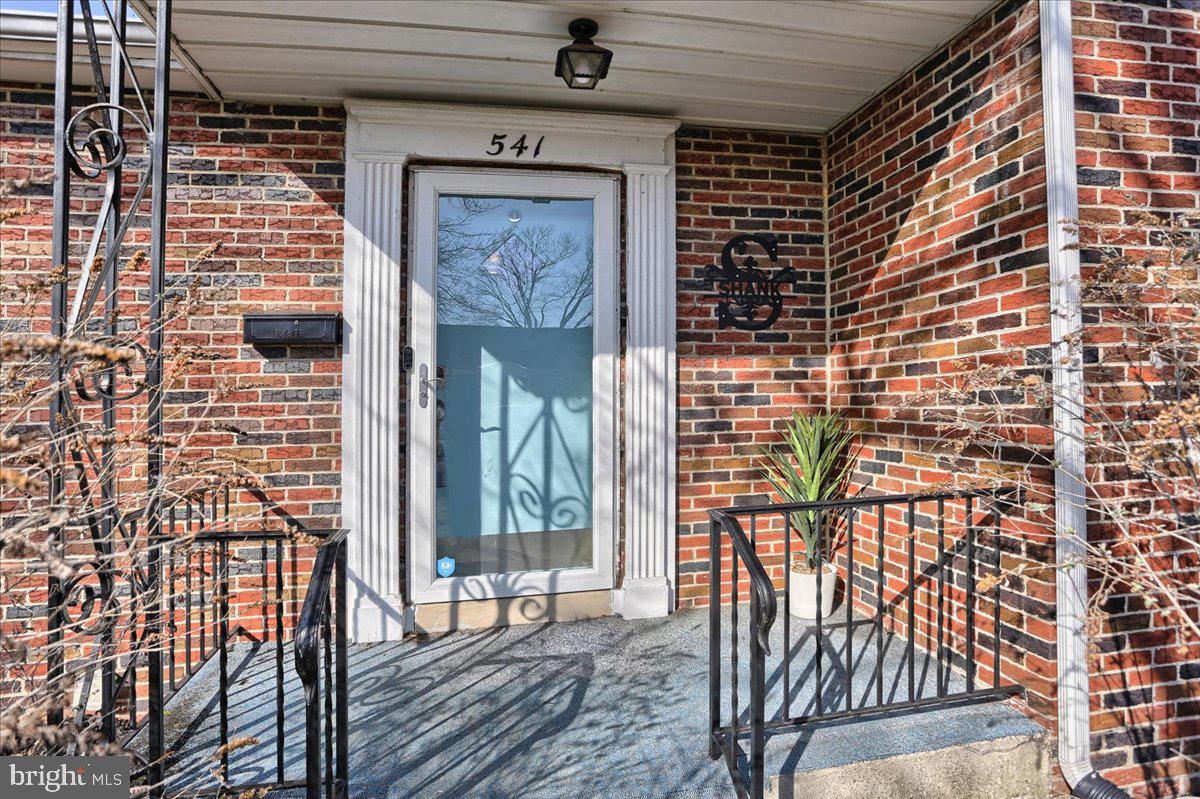 541 Luther Road Harrisburg, PA 17111 - Photo 4 of 47 Gallery Image 4