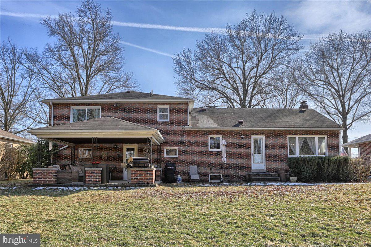 541 Luther Road Harrisburg, PA 17111 - Photo 45 of 47 All beautiful brick on this home!