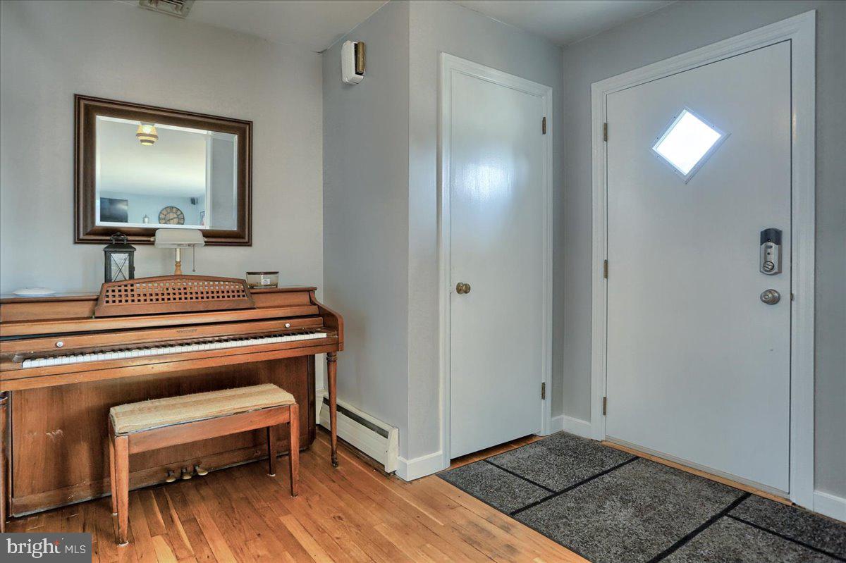 541 Luther Road Harrisburg, PA 17111 - Photo 6 of 47 Gallery Image 6