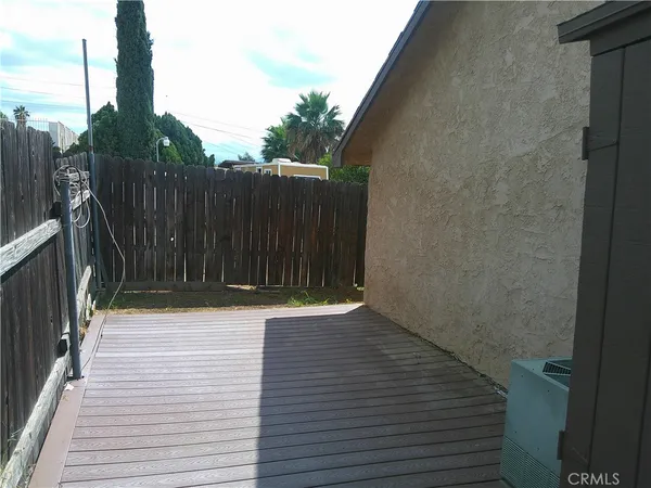 $2,195 | 5237 Bushnell Avenue, Riverside, CA 92505