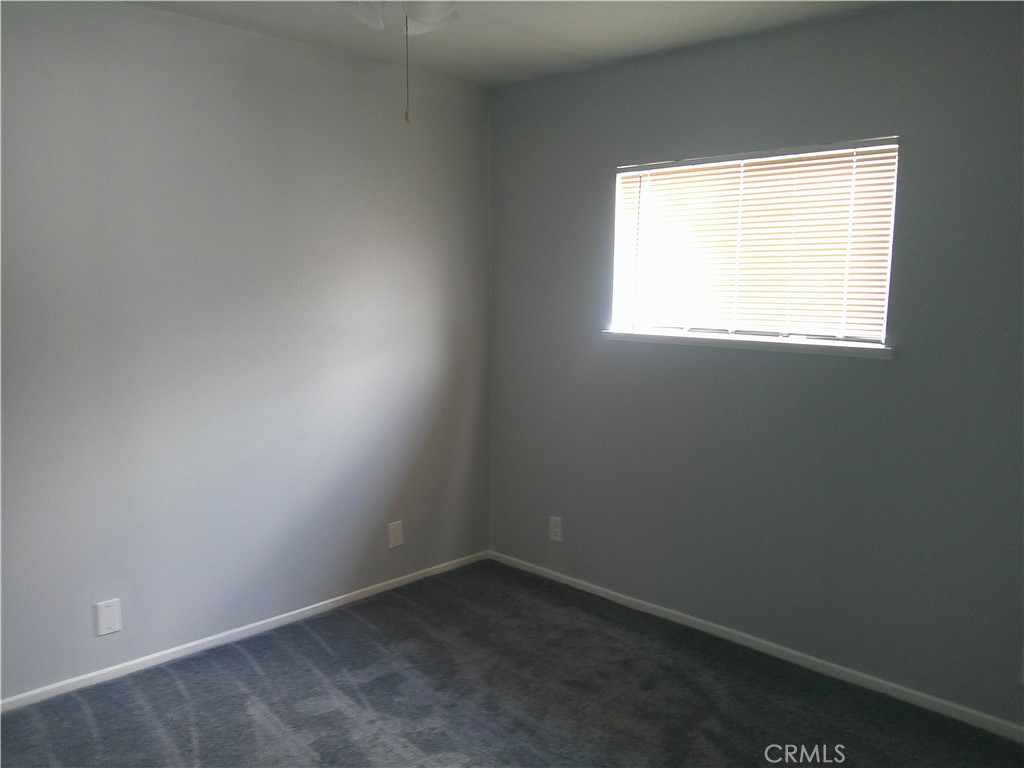 5237 Bushnell Avenue Riverside, CA 92505 - Photo 5 of 17