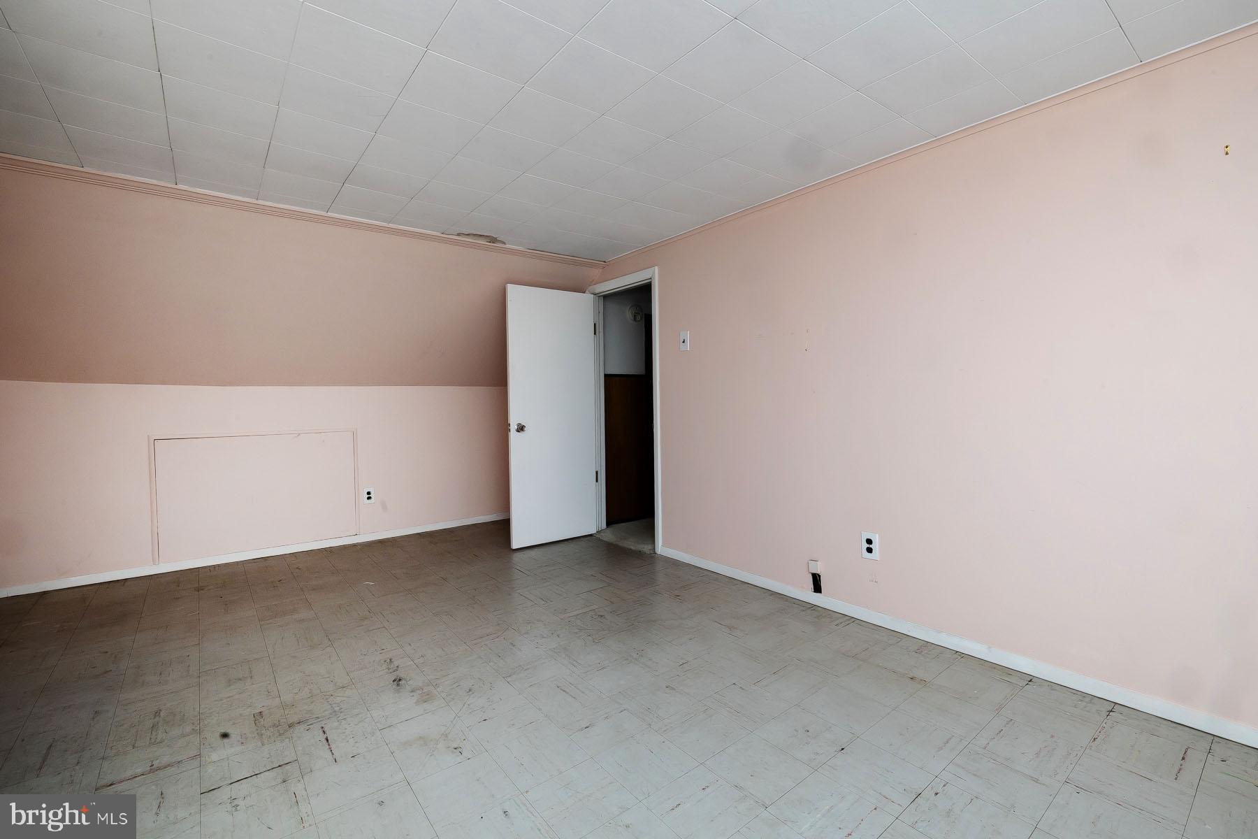 1520 Chestnut Avenue Haddon Heights, NJ 08035 - Photo 21 of 33 a view of an empty room
