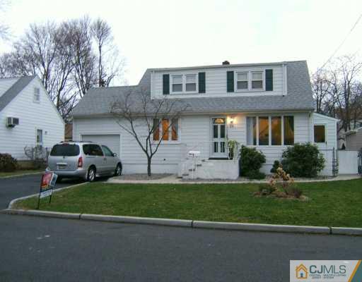 24 Highview Road East Brunswick, NJ 08816 - Photo 1 of 8 Gallery Image 1