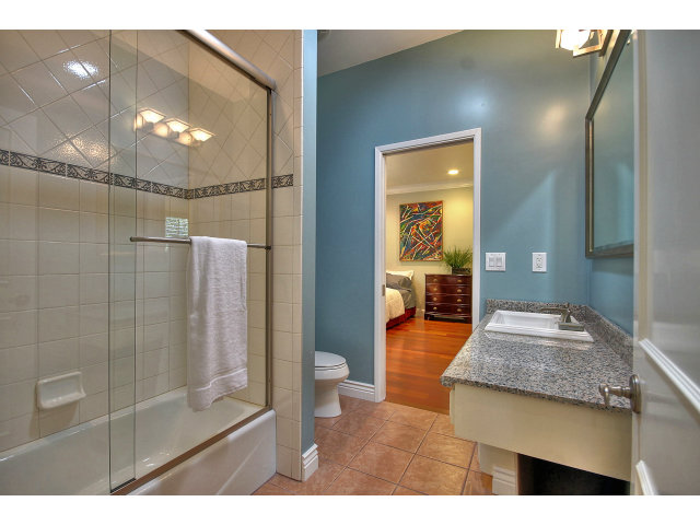 486 Walsh Road Atherton, CA 94027 - Photo 13 of 24 Gallery Image 13