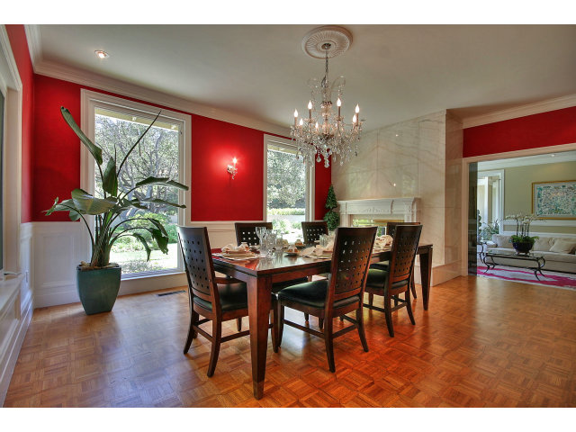 486 Walsh Road Atherton, CA 94027 - Photo 5 of 24 Gallery Image 5