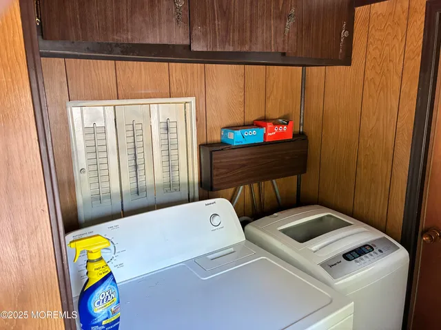 a view of washer and dryer