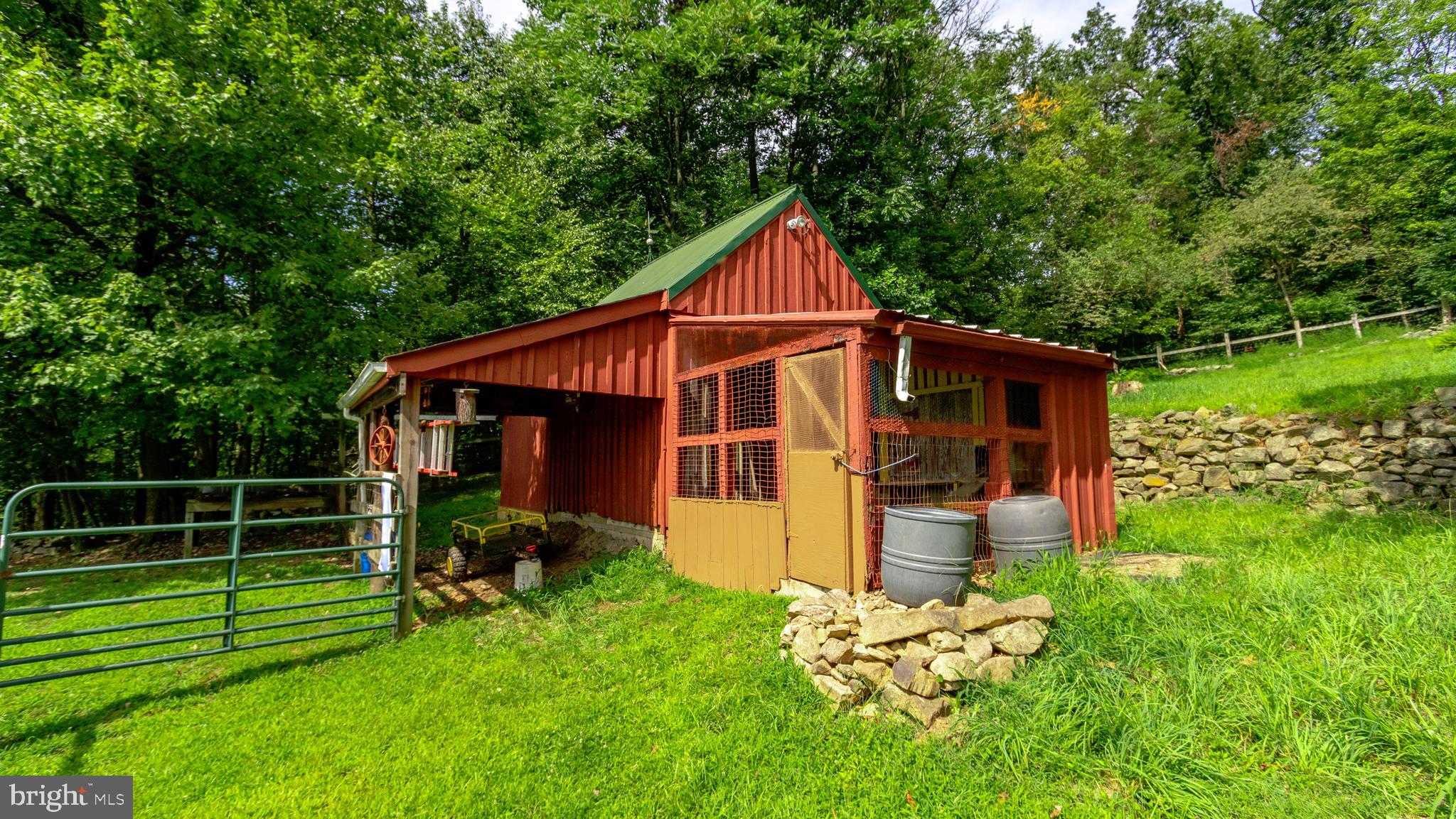 35 Hess Road Boyertown, PA 19512 - Photo 29 of 62 Barn with electric fenced area