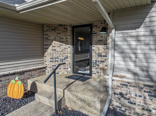 $410,500 | 574 Pleasant View Drive Northwest, Alexandria, MN 56308