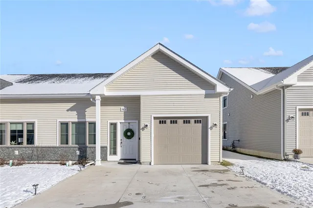 $3,000 | 46 West Street, West Warwick, RI 02893