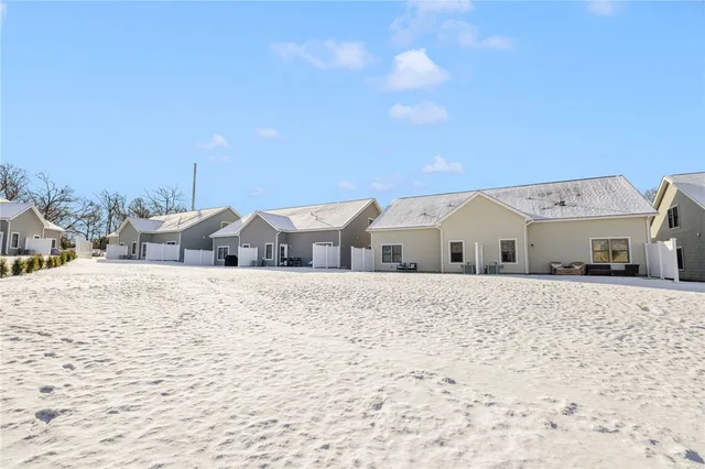 $3,000 | 46 West Street, West Warwick, RI 02893