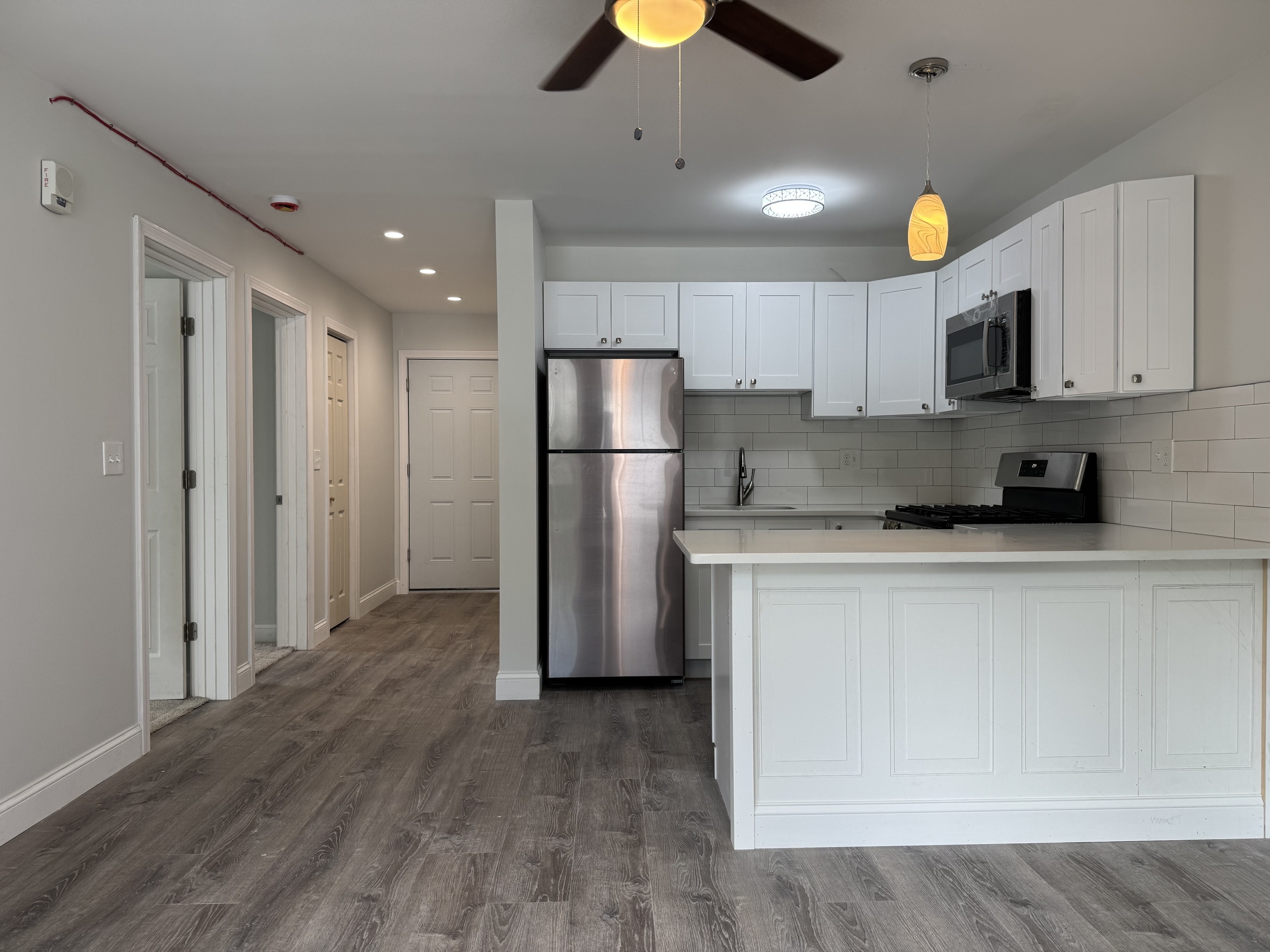 1085 Whalley Avenue, Unit 1 New Haven, CT 06515 - Photo 3 of 8