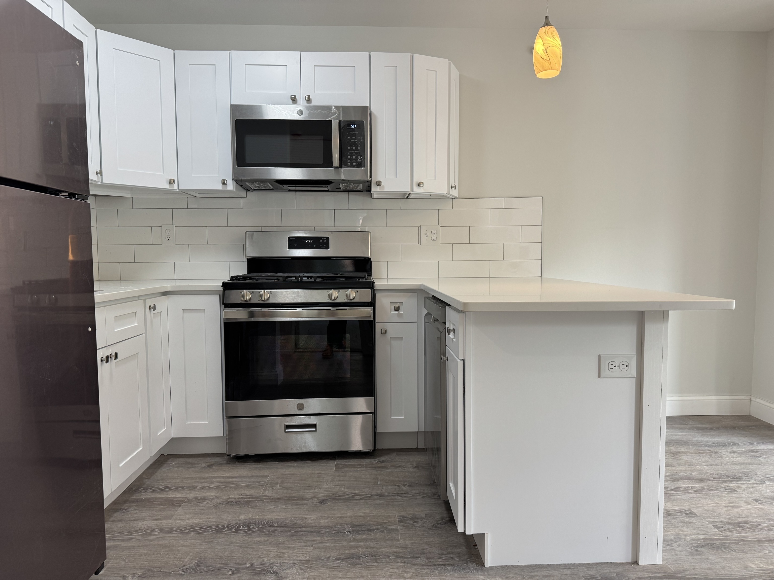 1085 Whalley Avenue, Unit 1 New Haven, CT 06515 - Photo 4 of 8