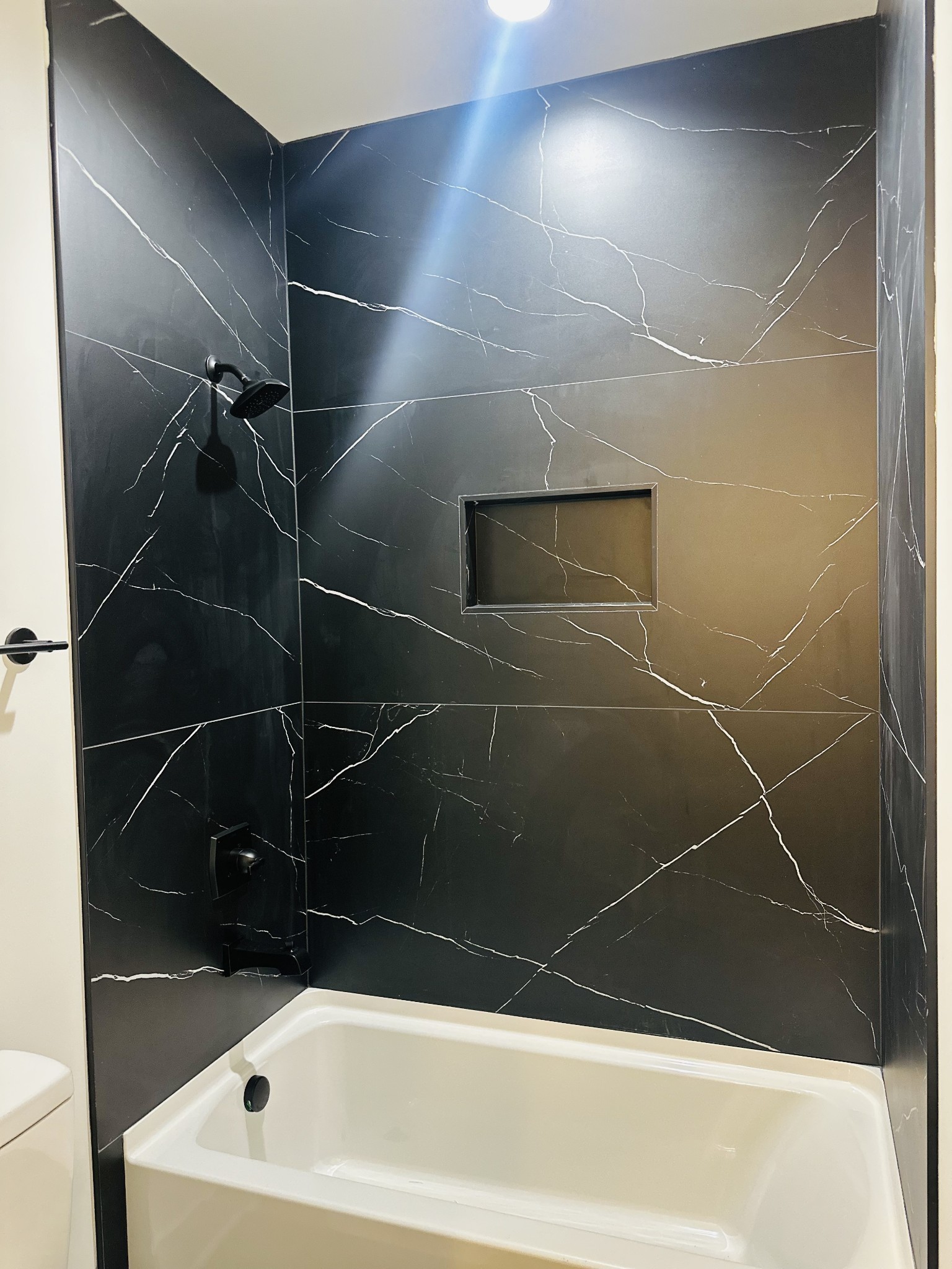 4334 Old Goins Road Nashville, TN 37211 - Photo 50 of 74 a bathroom with a bathtub